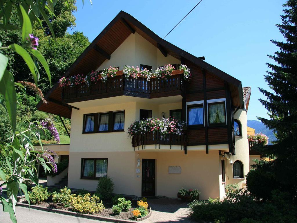 Haus Bergquell Appartement Münstertal Buitenkant foto